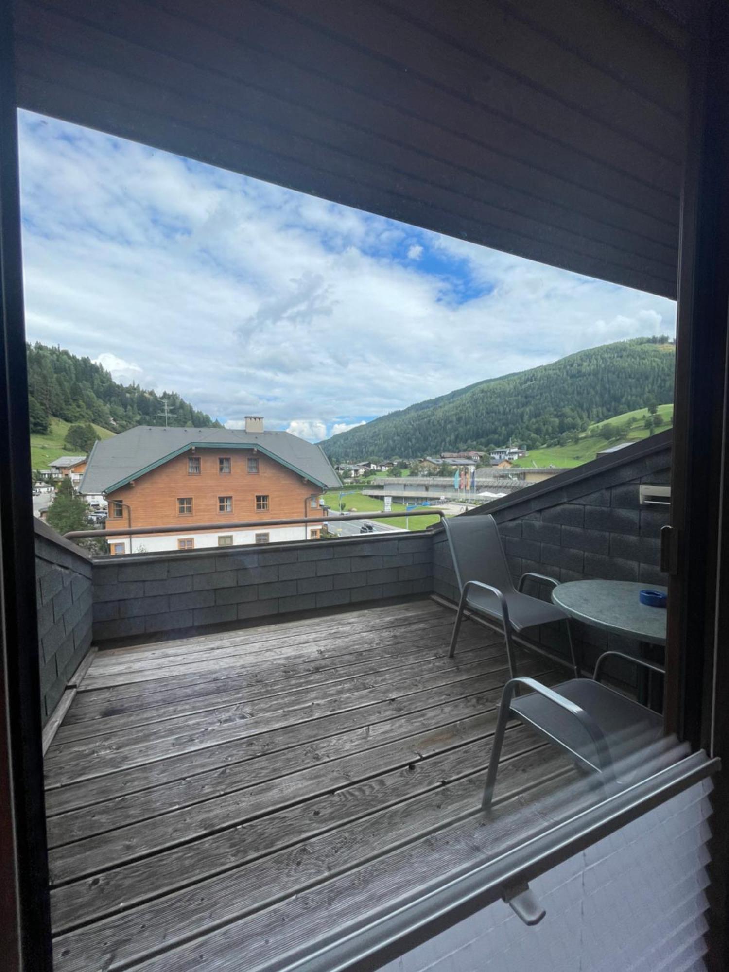 Restaurant-Pension Dorfwirt Bad Kleinkirchheim Eksteriør billede